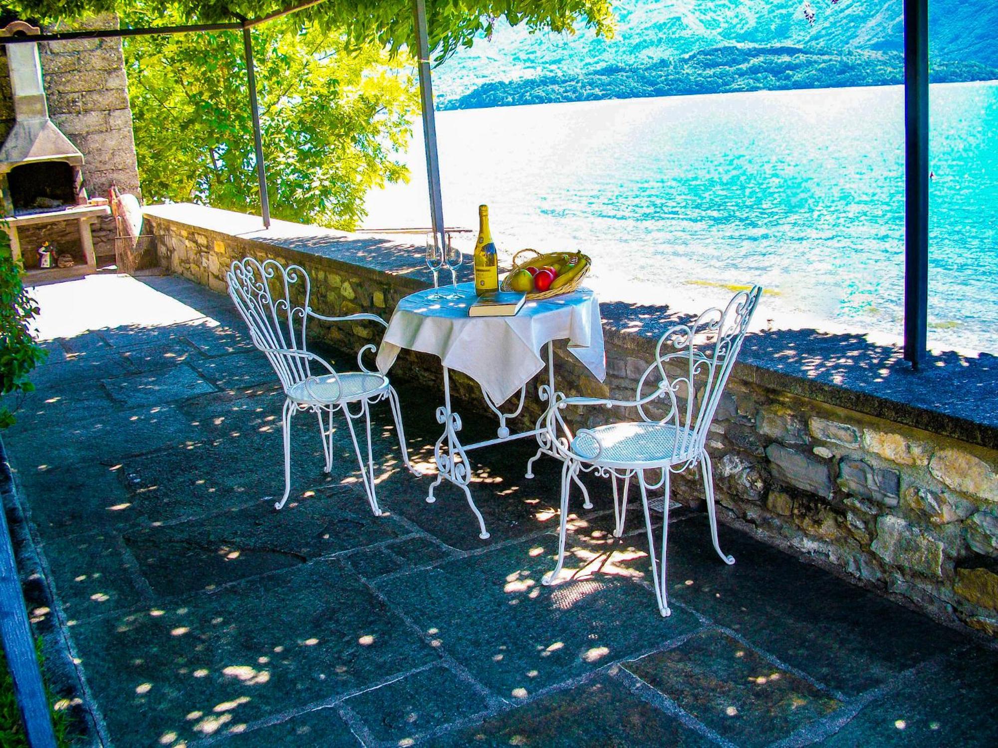 Palazzina Giardinolago Gravedona Zimmer foto