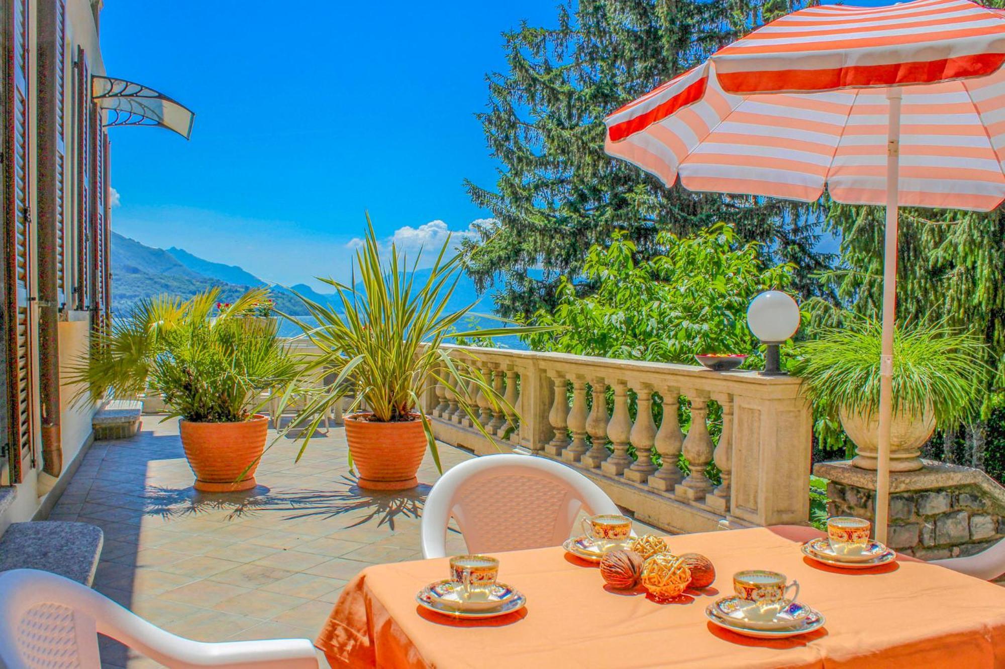 Palazzina Giardinolago Gravedona Zimmer foto